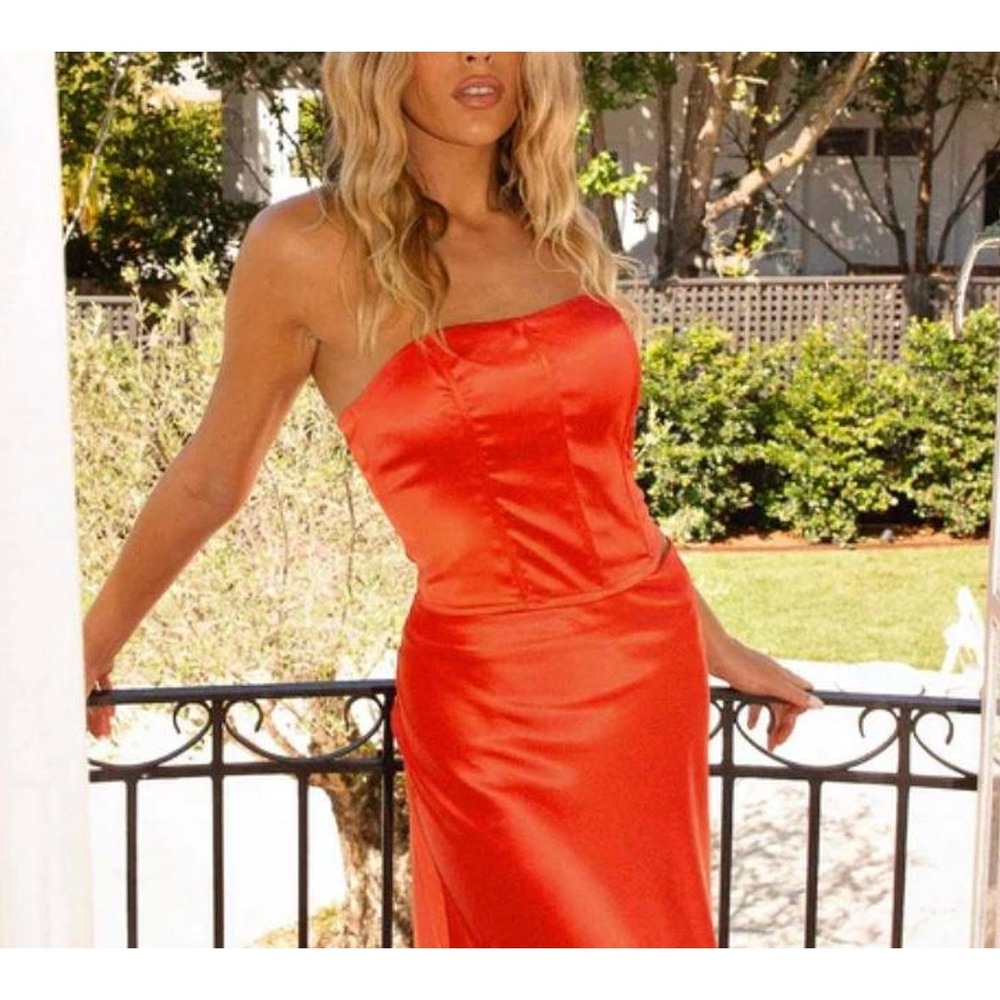NWT Peppermayo Loved By You Bustier Top Size 6 Papaya Red Satin Strapless Corset